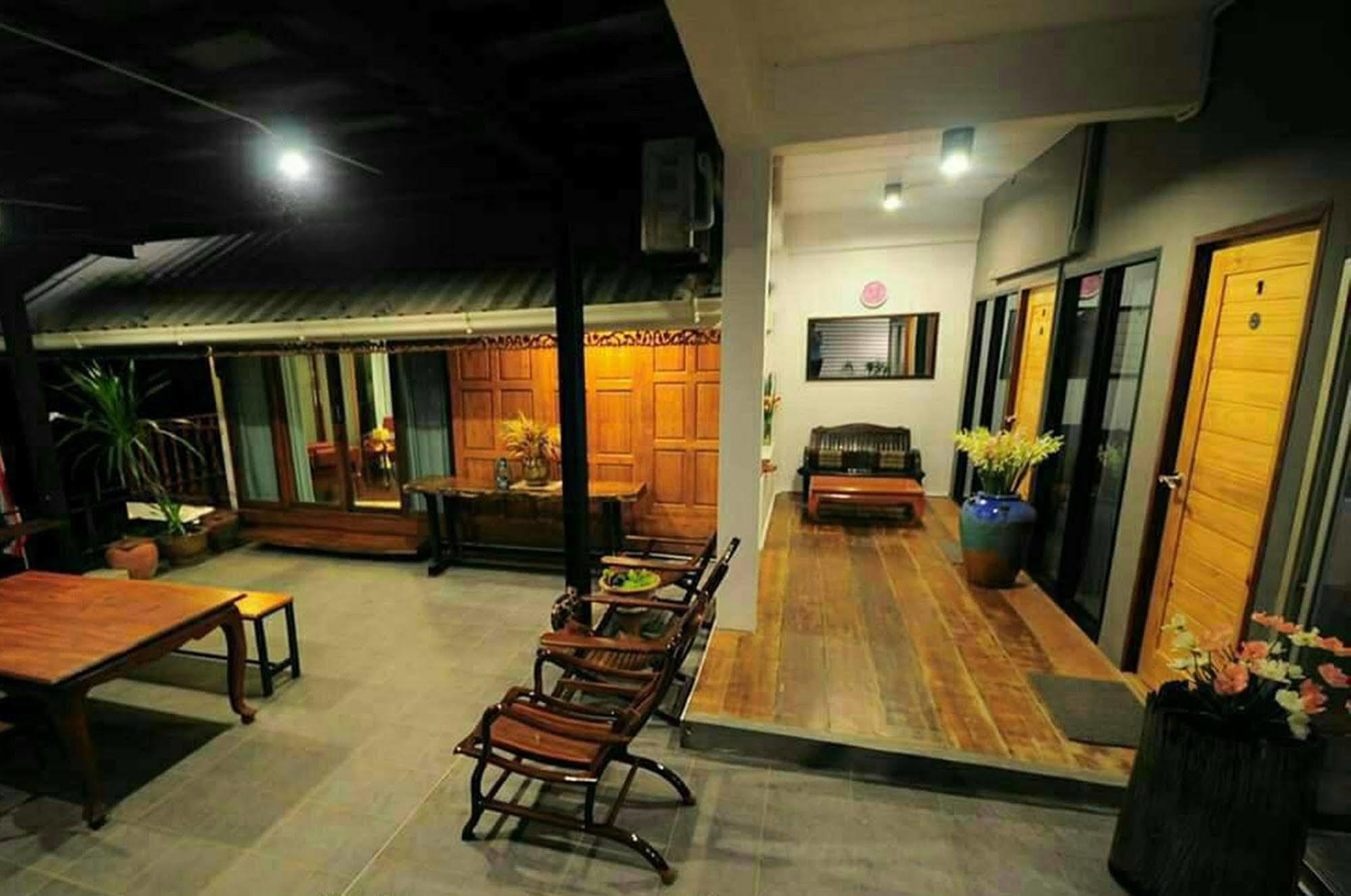 Baan Keang Chon Ayutthaya บ้านเคียงชล อยุธยา Екстериор снимка